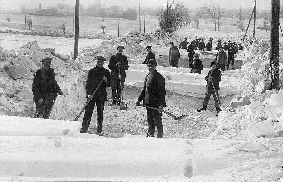 Snekastere ved Krigsagerbakke nær Søborg, ca. 1929